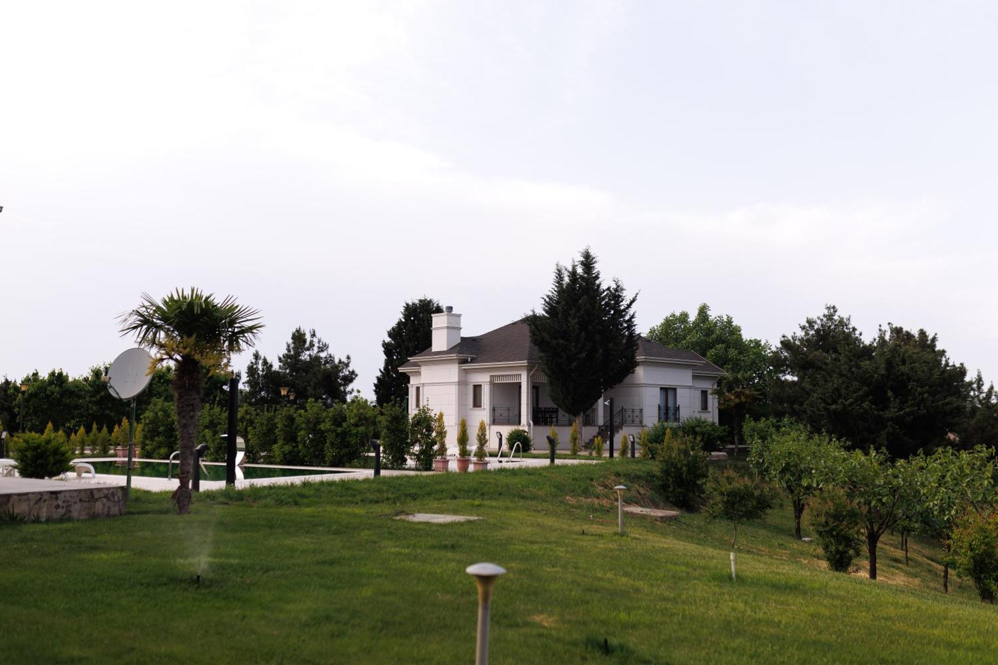 Ayan Palace Hotel Tovuz Eksteriør bilde